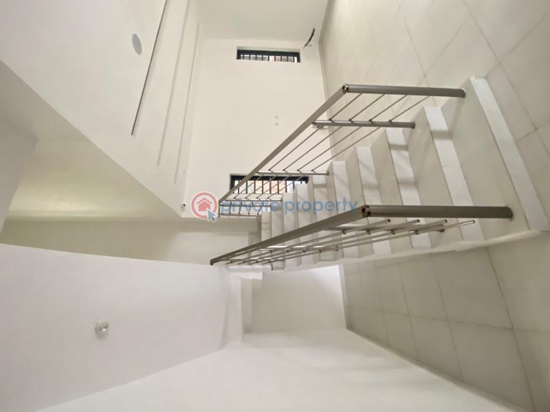 5 bedroom Detached Duplex For Sale Orchid Road Lekki Expressway Lagos - 10