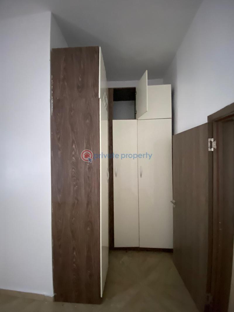 Lovely 5 bed duplex in a gated estate - 11 5 bedroom Detached Duplex For Sale Chevron Drive Lekki Lagos - 11