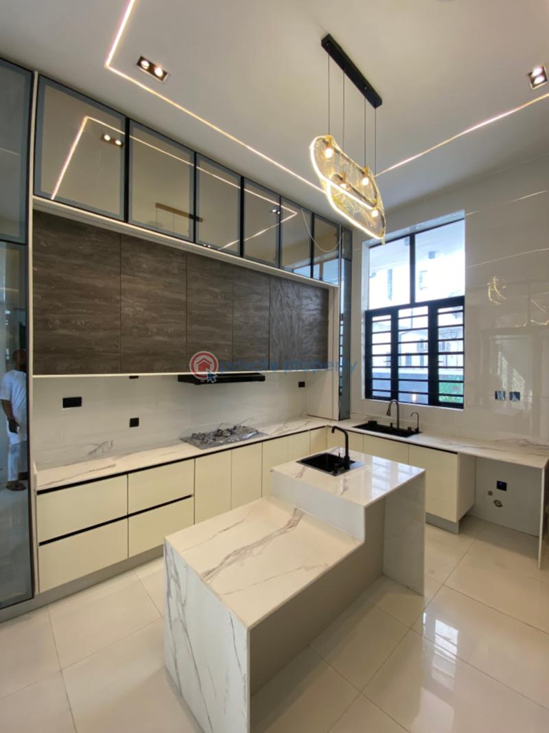 5 bedroom Detached Duplex For Sale Chevron Drive Lekki Lagos - 7