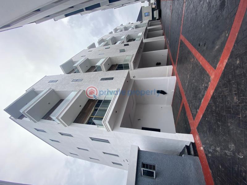 5 bedroom Detached Duplex For Sale Chevron Drive Lekki Lagos - 5