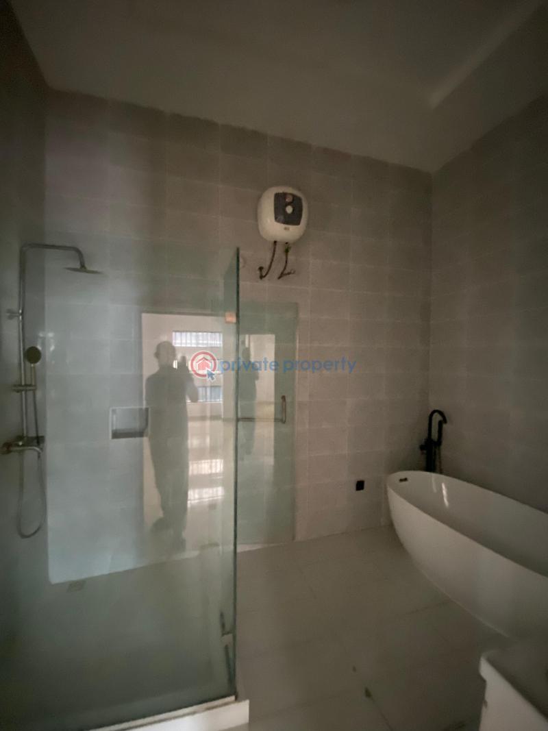 Lovely 5 bed duplex in a gated estate - 10 5 bedroom Detached Duplex For Sale Chevron Drive Lekki Lagos - 10