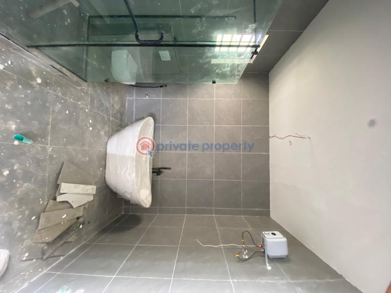 Lovely 5 bed duplex in a gated estate - 11 5 bedroom Detached Duplex For Sale Thomas Estate Ajah Lagos - 11