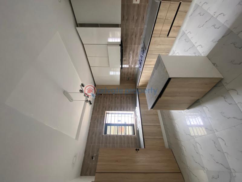 5 bedroom Detached Duplex For Sale Chevron Drive Lekki Lagos - 2