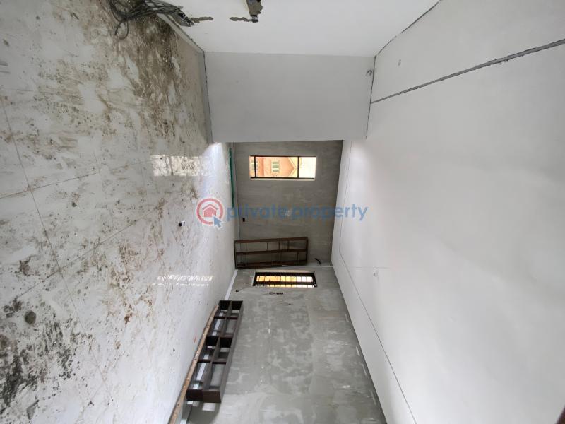 Lovely 5 bed duplex in a gated estate - 12 5 bedroom Detached Duplex For Sale Thomas Estate Ajah Lagos - 12