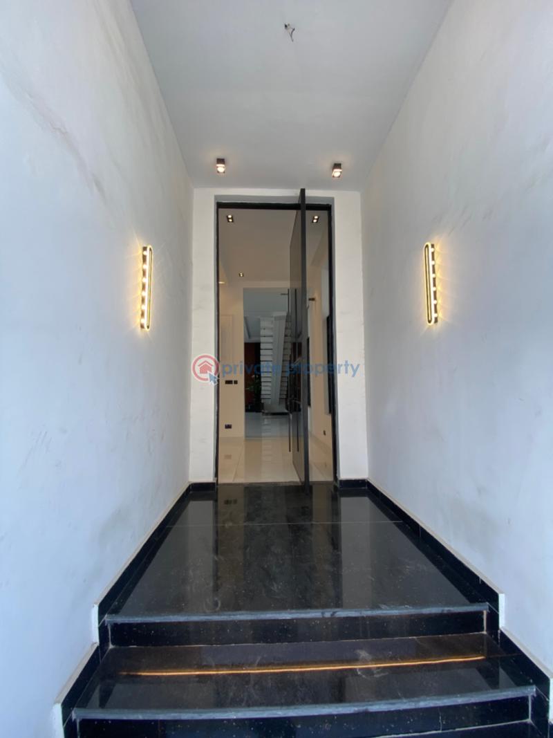 5 bedroom Detached Duplex For Sale Chevron Drive Lekki Lagos - 2