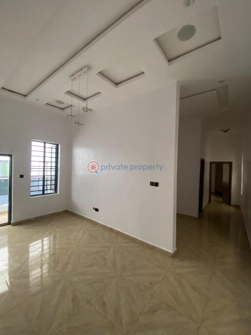 Lovely 5 bed duplex in a gated estate - 5 5 bedroom Detached Duplex For Sale Chevron Drive Lekki Lagos - 5
