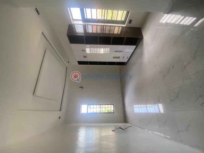Lovely 5 bed duplex in a gated estate - 4 5 bedroom Detached Duplex For Sale Orchid Road Lekki Lagos - 4
