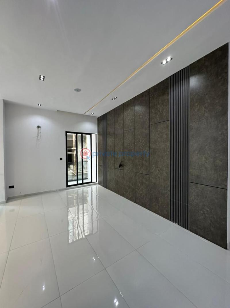 Lovely 5 bed duplex in a gated estate - 5 5 bedroom Detached Duplex For Sale Megamound Estate Ikota Lekki Lagos - 5