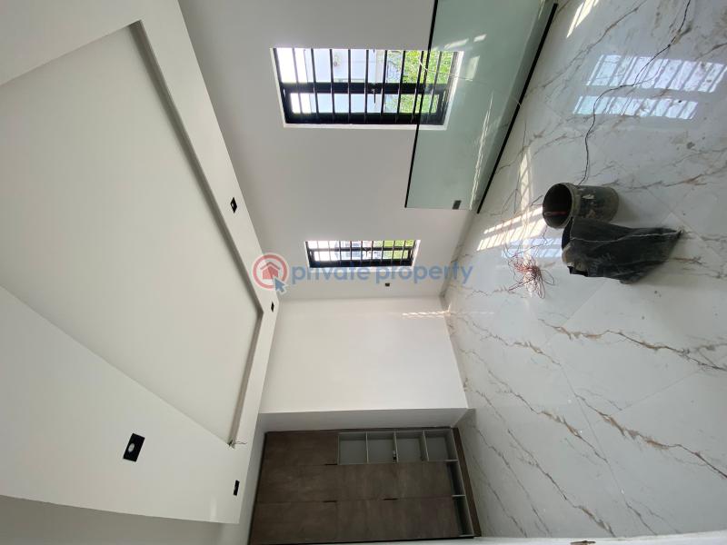 Lovely 5 bed duplex in a gated estate - 7 5 bedroom Detached Duplex For Sale Vgc Victoria Garden City Lekki Lagos - 7