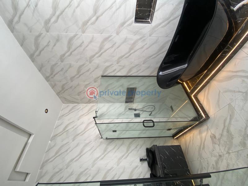 Lovely 5 bed duplex in a gated estate - 8 5 bedroom Detached Duplex For Sale Conservative Lekki Expressway Lagos - 8