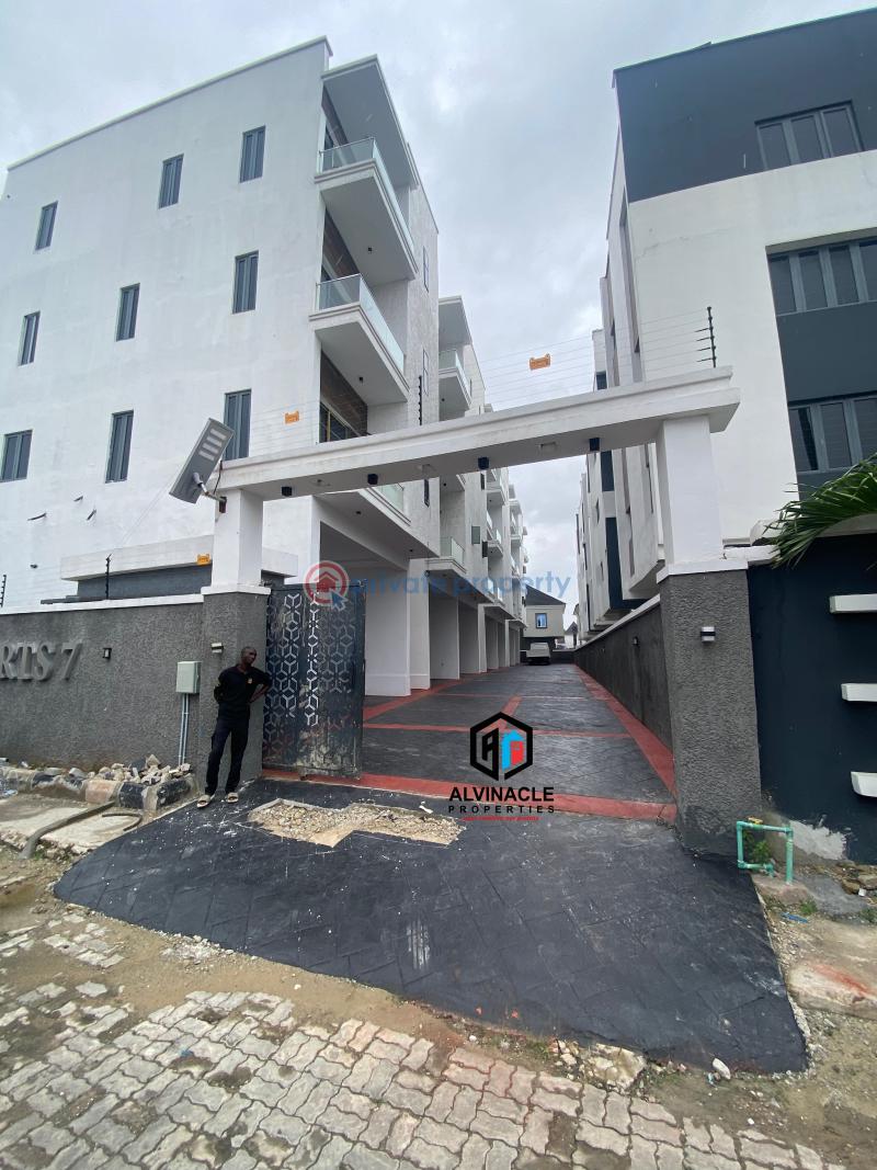 5 bedroom Detached Duplex For Sale Chevron Drive Lekki Lagos - 0