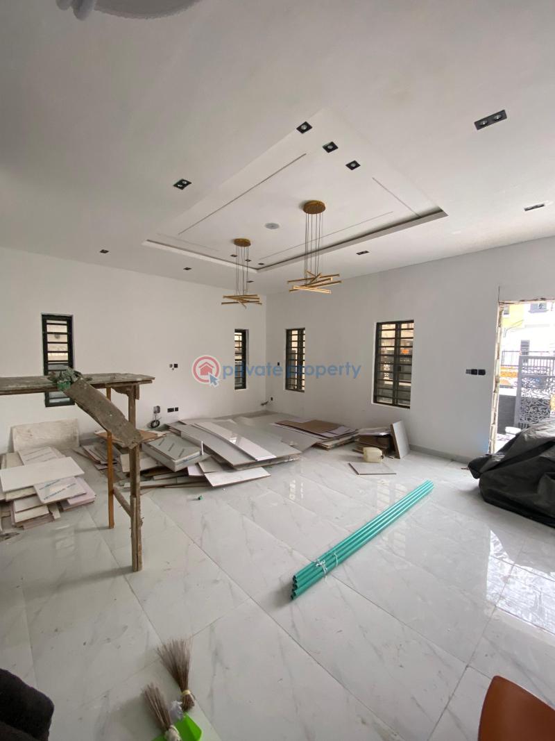 Lovely 5 bed duplex in a gated estate - 7 5 bedroom Detached Duplex For Sale Ikota Lekki Lagos - 7