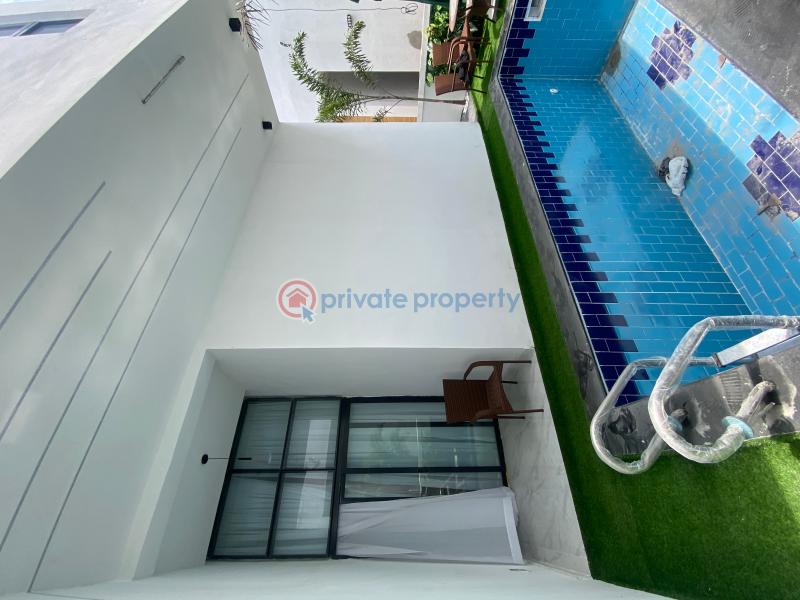 Lovely 5 bed duplex in a gated estate - 18 5 bedroom Detached Duplex For Sale Conservative Lekki Expressway Lagos - 18