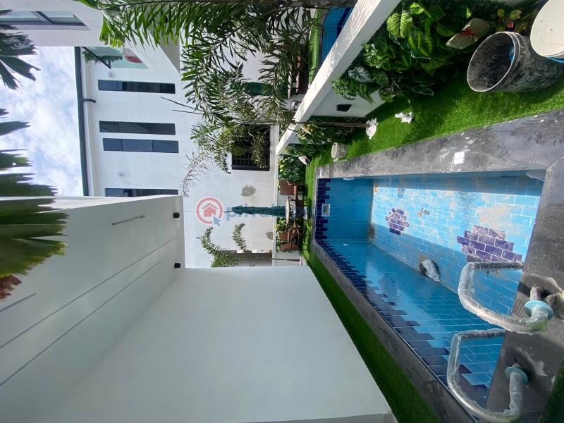 Lovely 5 bed duplex in a gated estate - 17 5 bedroom Detached Duplex For Sale Conservative Lekki Expressway Lagos - 17