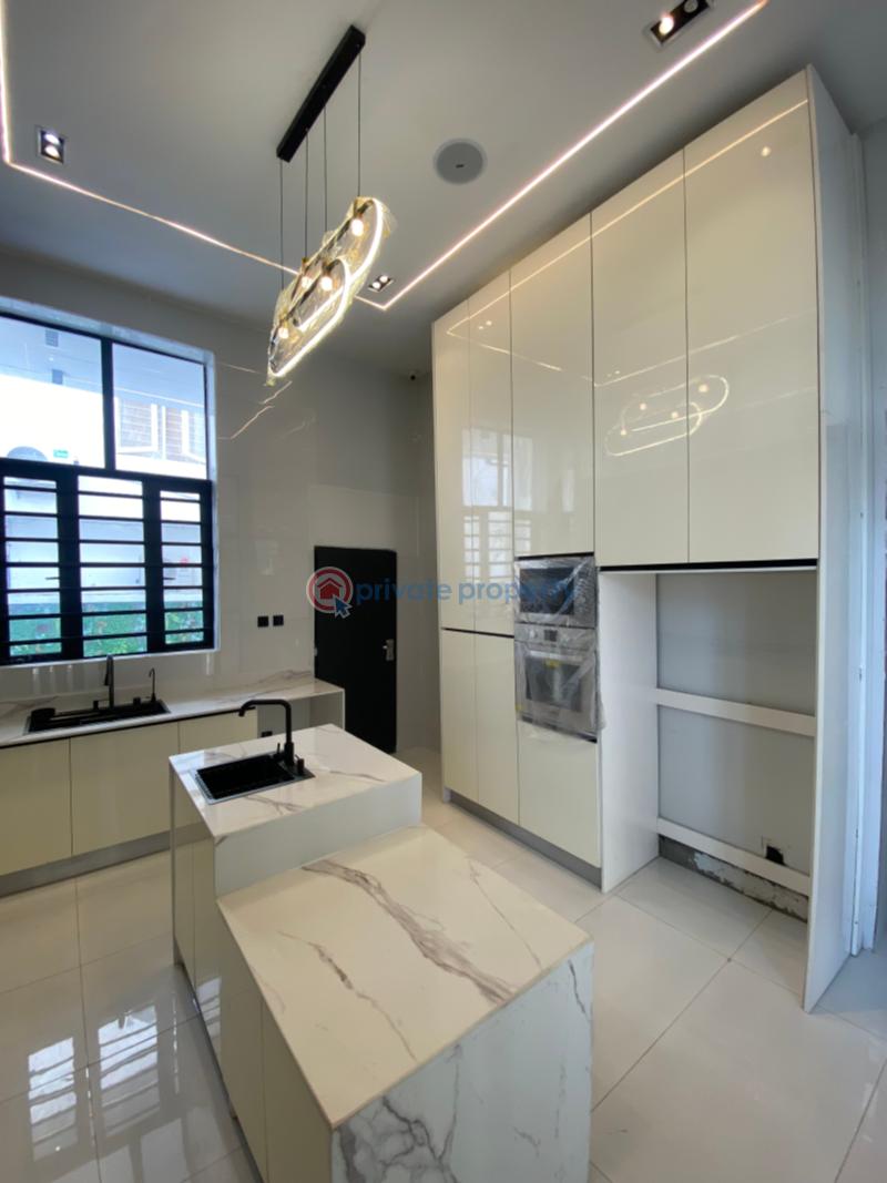 5 bedroom Detached Duplex For Sale Chevron Drive Lekki Lagos - 4