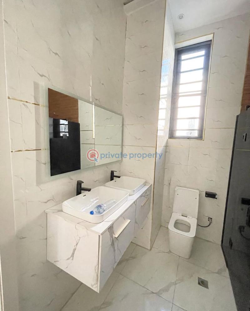 Lovely 5 bed duplex in a secured estate - 8 5 bedroom Detached Duplex For Sale Osapa London Lekki Lagos - 8