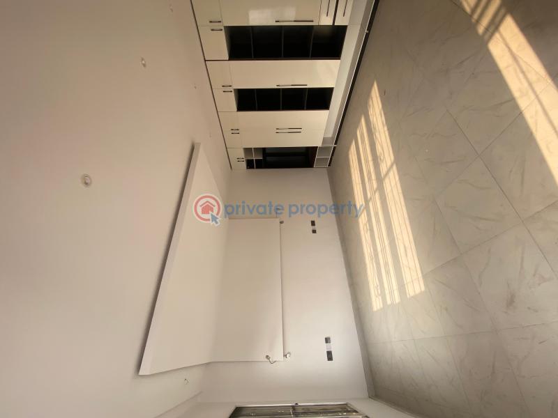 5 bedroom Semi detached Duplex For Sale Lekki Right Lekki Phase 1 Lagos - 6