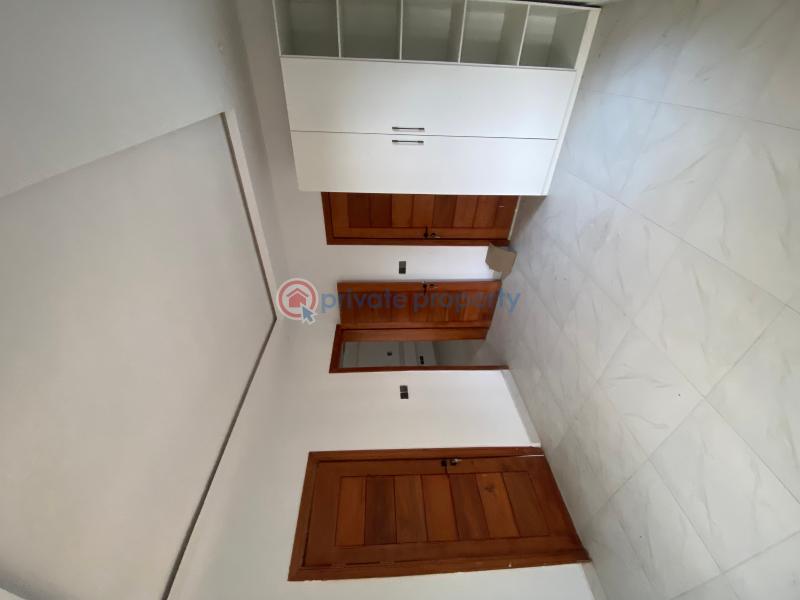5 bedroom Semi detached Duplex For Sale Lekki Right Lekki Phase 1 Lagos - 3