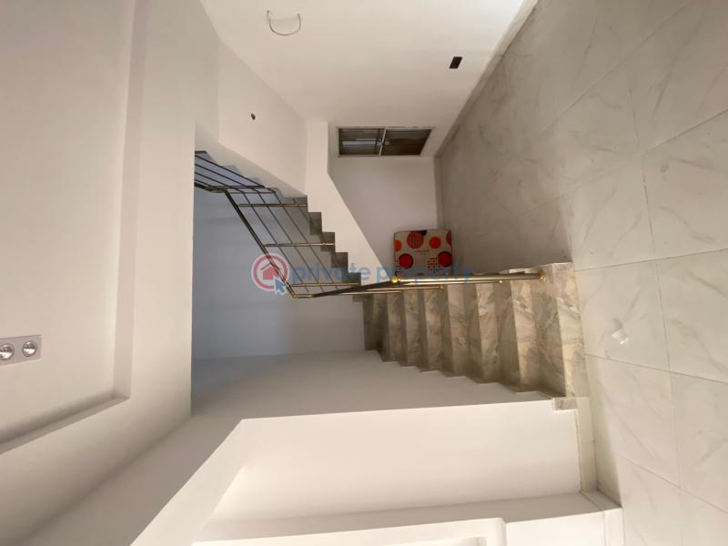 5 bedroom Semi detached Duplex For Sale Lekki Right Lekki Phase 1 Lagos - 11