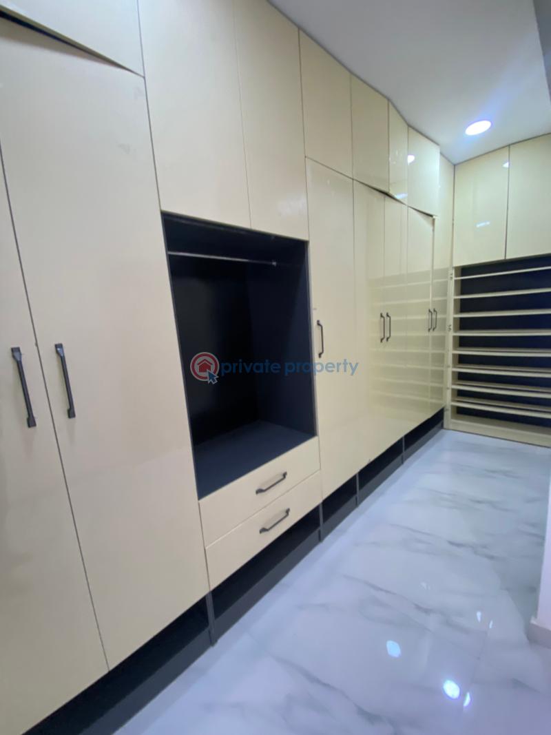 Lovely 5 bed duplex with 1bq - 13 5 bedroom Detached Duplex For Sale Orchid Road Along Lekki Expressway Lagos - 13