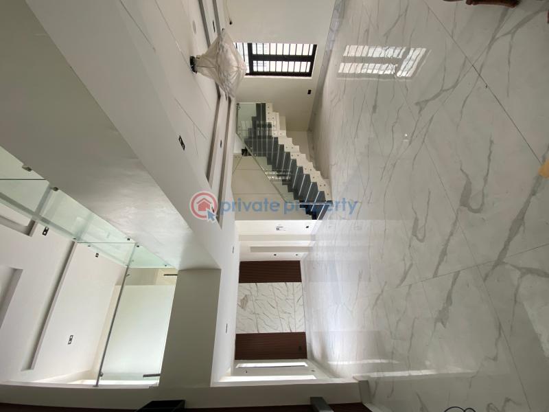 5 bedroom Detached Duplex For Sale Lekki Phase 1 Lagos - 18