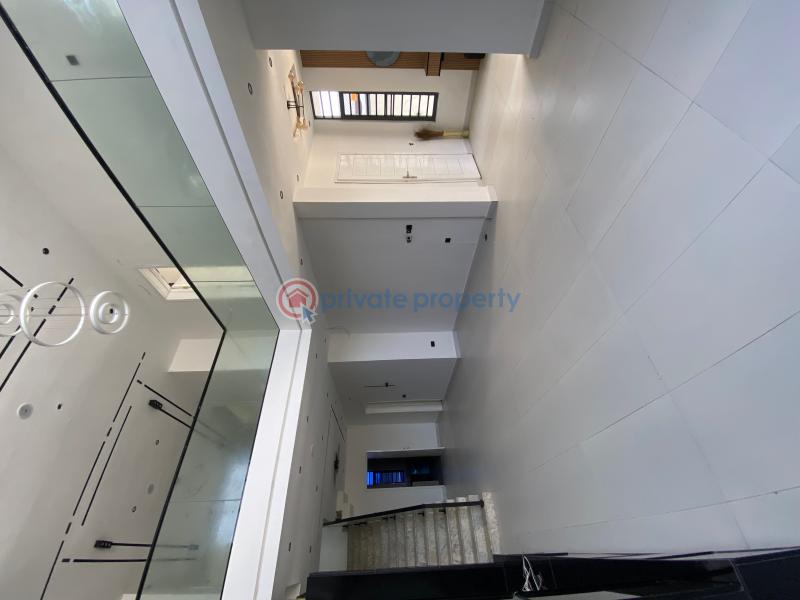 5 bedroom Detached Duplex For Sale Ikota Lekki Lagos - 2