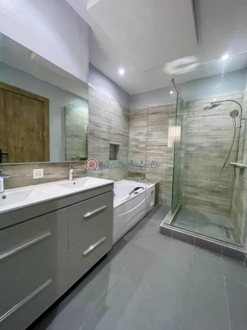 Lovely 5 bed penthouse - 18 5 bedroom Penthouse For Sale Lekki Phase 1 Lagos - 18