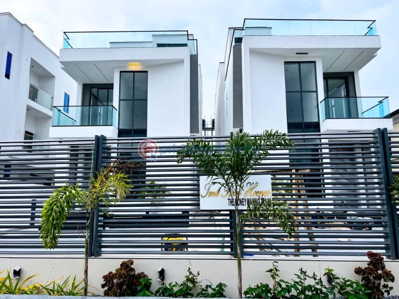 5 bedroom Detached Duplex For Sale Chevron Drive Lekki Lagos - 0