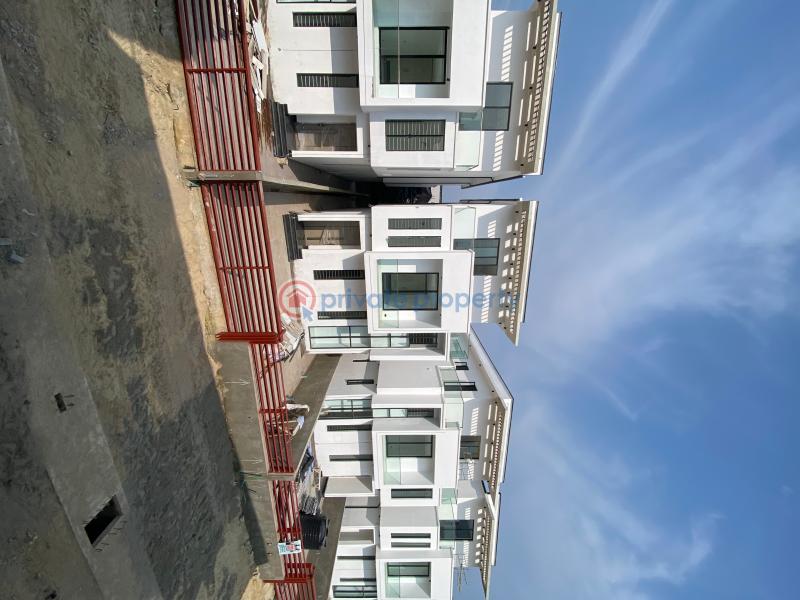 4 bedroom Detached Duplex For Sale Chevron Drive Lekki Lagos - 1