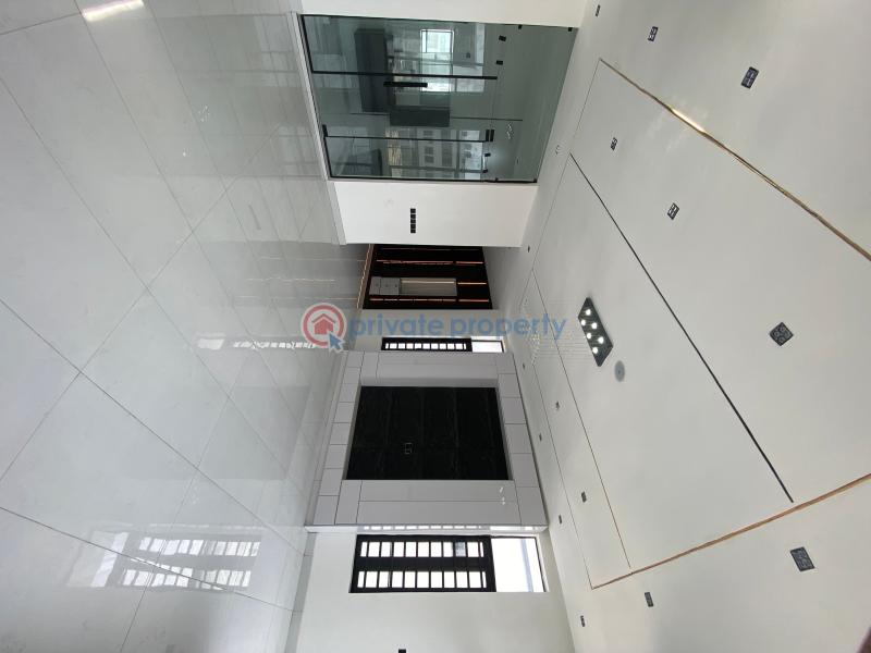 5 bedroom Detached Duplex For Sale Chevron Drive Lekki Lagos - 4