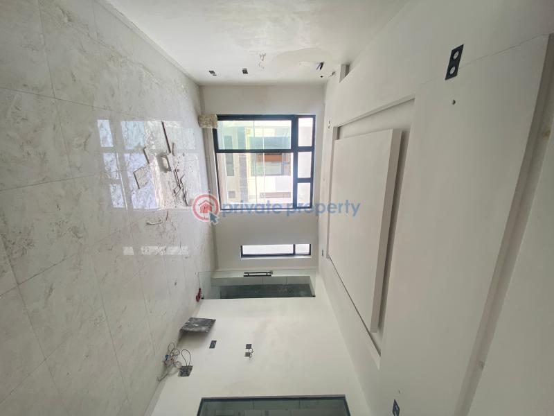 Lovely 5 bed triplex smart house - 22 5 bedroom Terraced Duplex For Sale Ikate Elegushi Lekki Lagos - 22