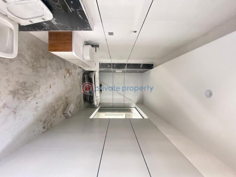 Lovely 5 bed triplex smart house - 24 5 bedroom Terraced Duplex For Sale Ikate Elegushi Lekki Lagos - 24