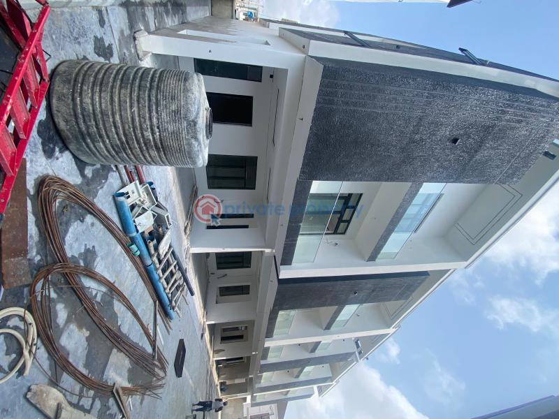 Lovely 5 bed triplex smart house - 33 5 bedroom Terraced Duplex For Sale Ikate Elegushi Lekki Lagos - 33