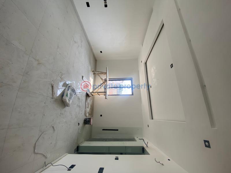 Lovely 5 bed triplex smart house - 20 5 bedroom Terraced Duplex For Sale Ikate Elegushi Lekki Lagos - 20