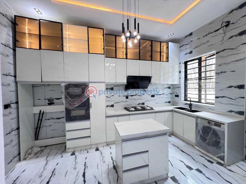 5 bedroom Detached Duplex For Sale Captains Court Ajah Lagos - 4