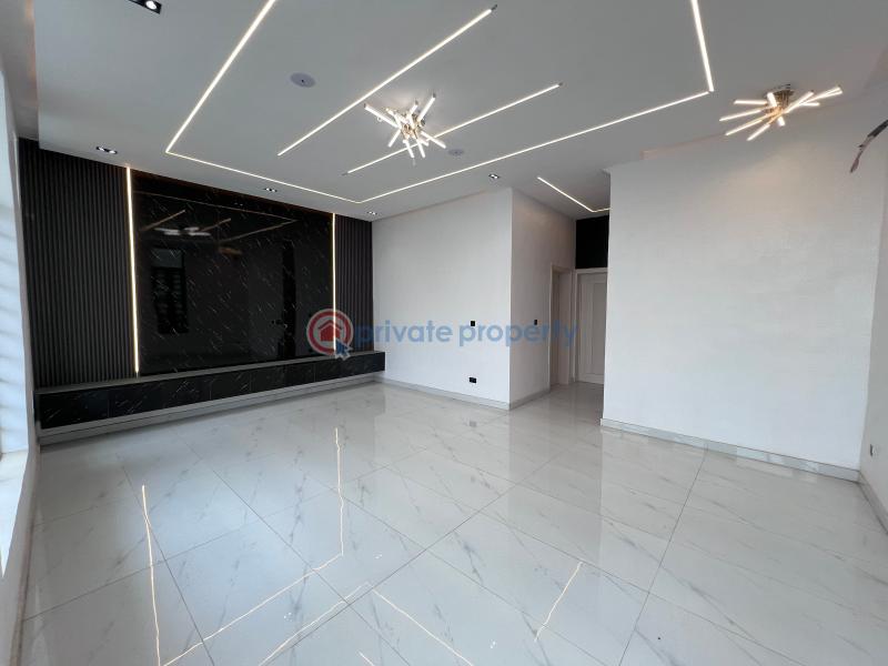 5 bedroom Detached Duplex For Sale Captains Court Ajah Lagos - 2