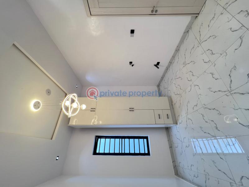 5 bedroom Detached Duplex For Sale Captains Court Ajah Lagos - 12