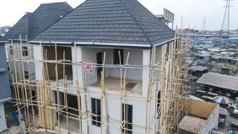 5 bedroom Detached Duplex For Sale Ketu Kosofe/Ikosi Lagos - 2