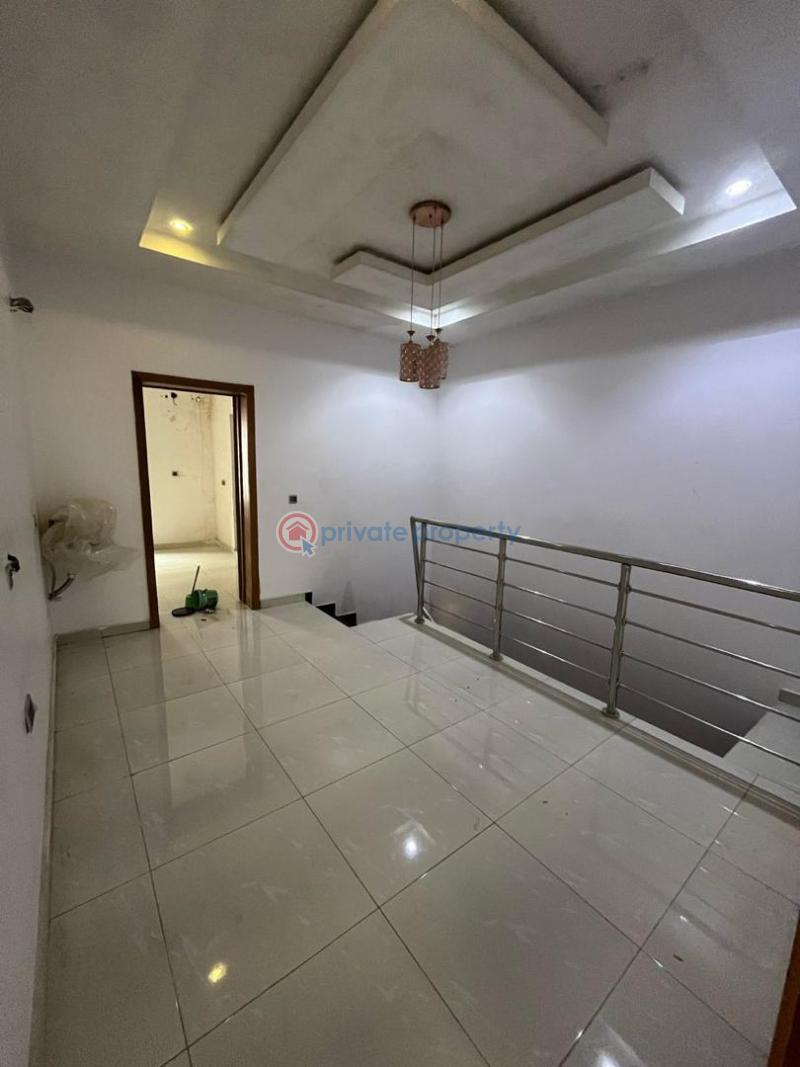 5 bedroom Duplex For Rent Magodo GRA Phase 2 Kosofe/Ikosi Lagos - 4
