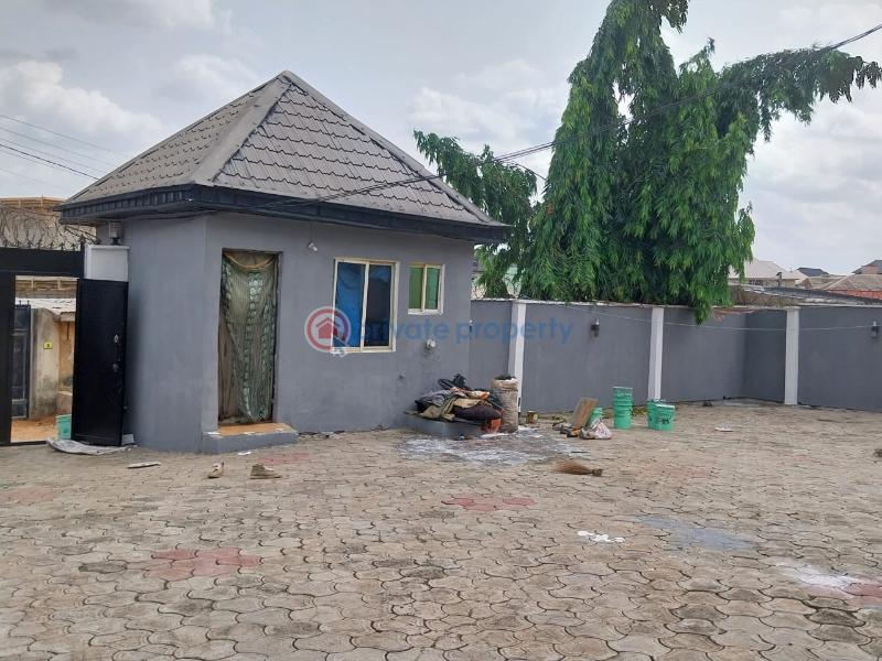 5 bedroom Duplex For Sale Magboro Lagos Extension Ogun - 5