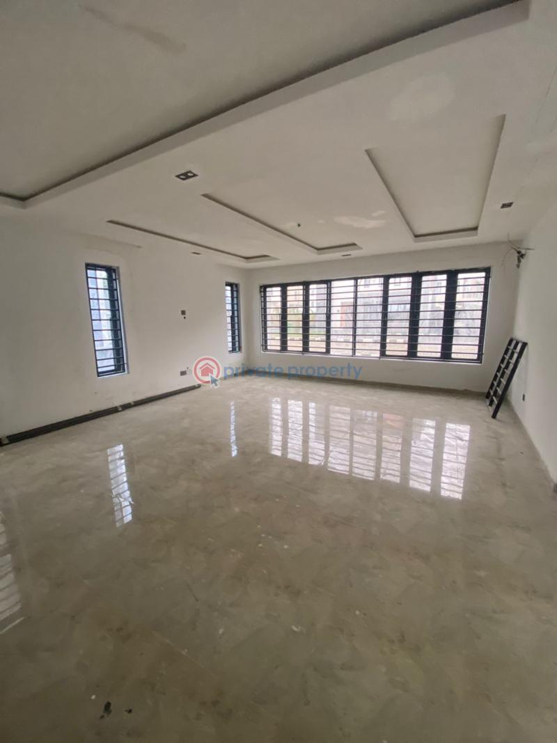 5 bedroom Detached Duplex For Rent Beach Resort Estate Jakande Lekki Lagos - 1