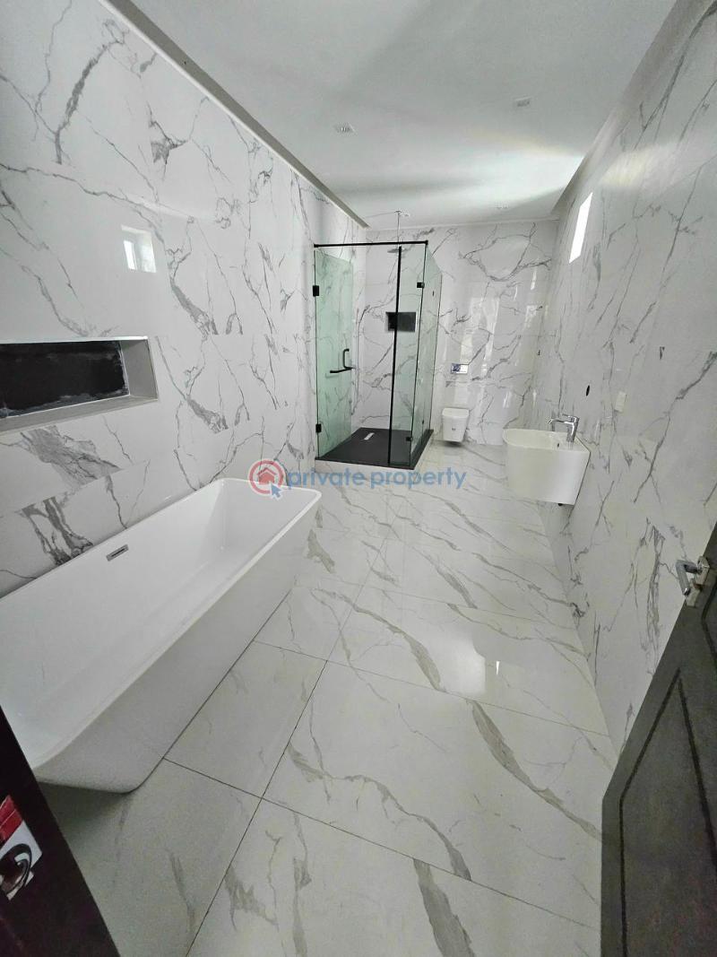 5 bedroom Detached Duplex For Sale Lekki Phase 1 Lagos - 3