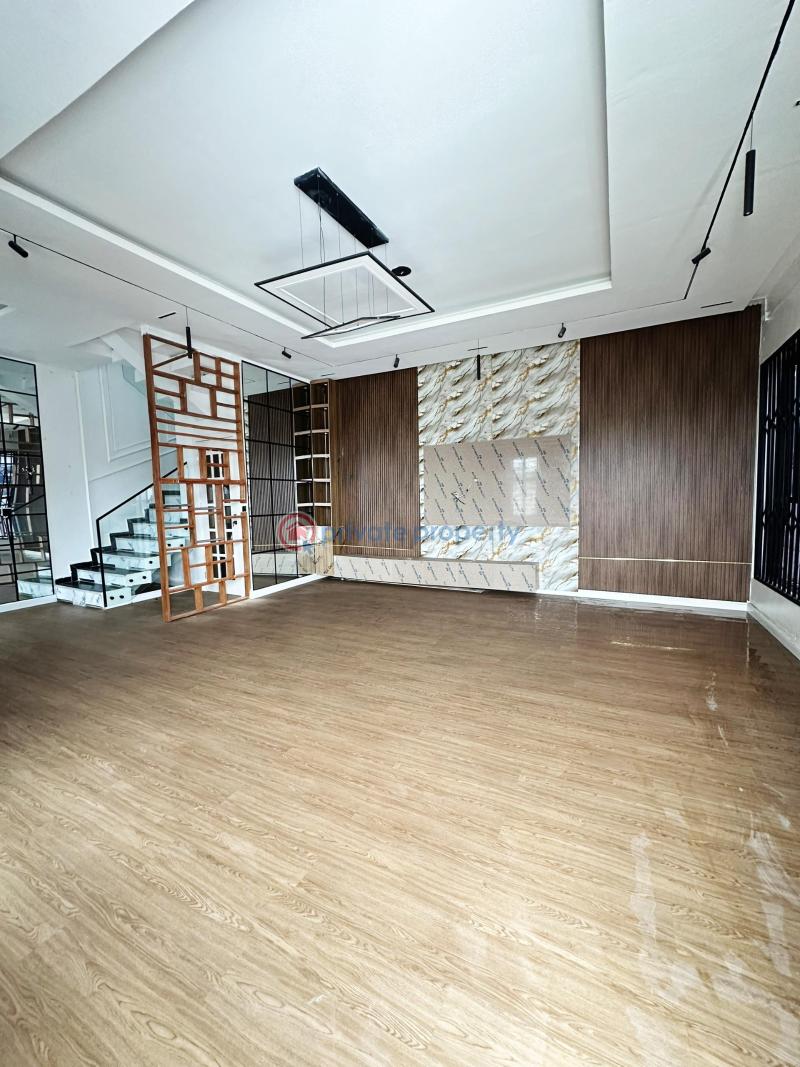 5 bedroom Detached Duplex For Sale Orchid Road Lekki Lagos - 1