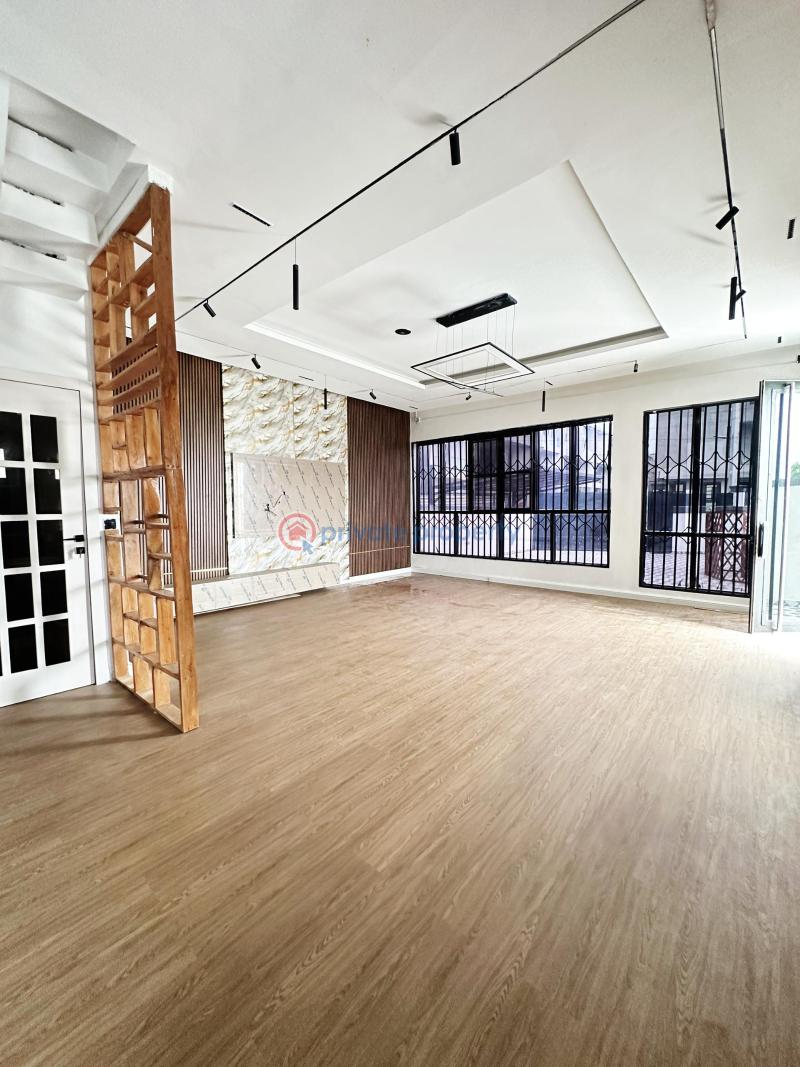 5 bedroom Detached Duplex For Sale Orchid Road Lekki Lagos - 10