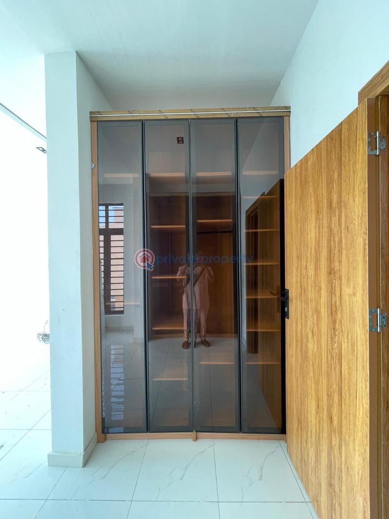 5 bedroom Detached Duplex For Sale Vgc Extension Lekki Lagos - 1