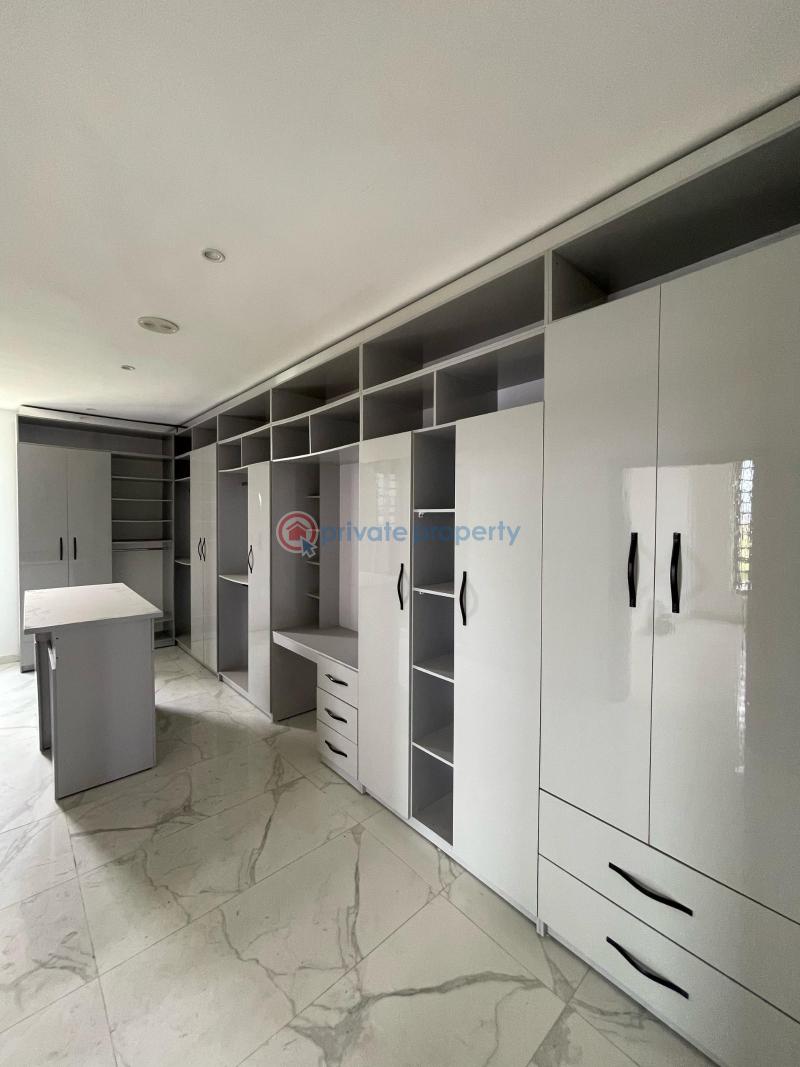 5 bedroom Detached Duplex For Sale Osapa Lekki Lagos - 10