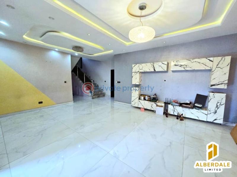 5 bedroom House For Rent Ikota Lekki Lagos - 2