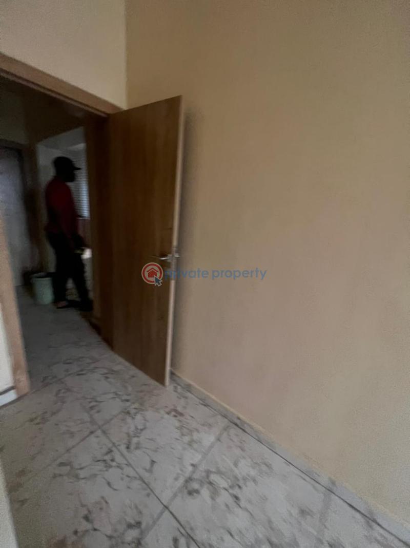 2 bedroom Block Of Flats For Sale Omole Phase 1 Ojodu Lagos - 8