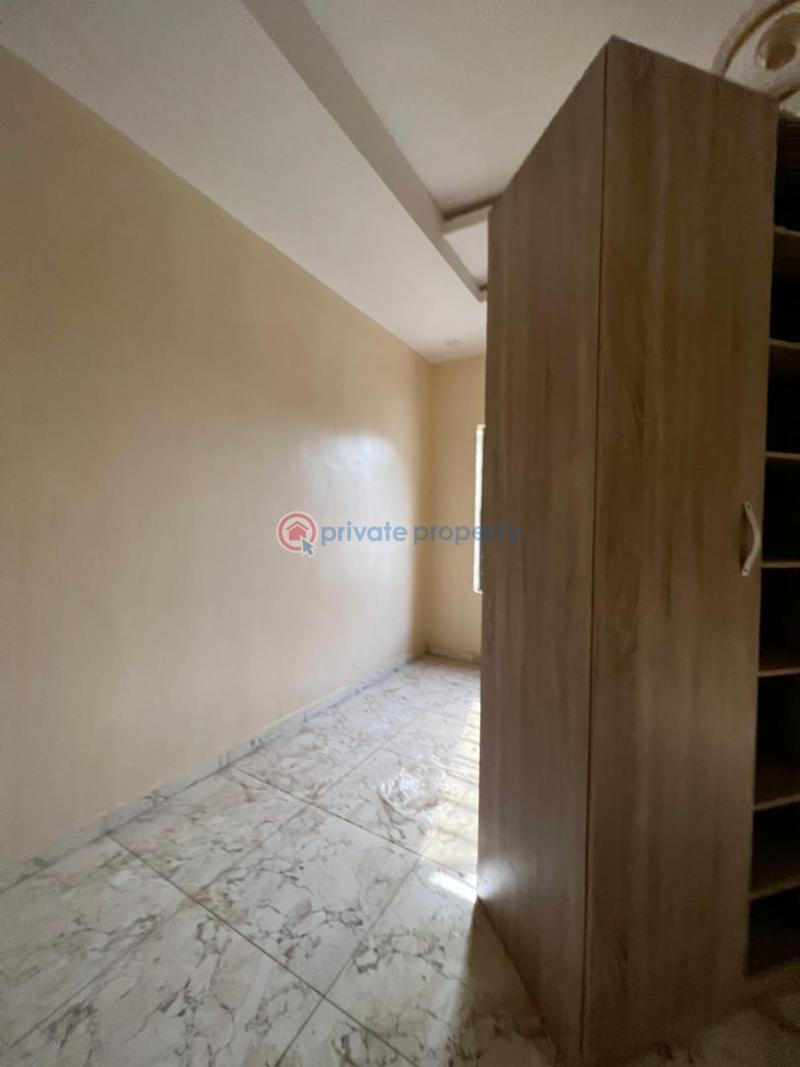 2 bedroom Block Of Flats For Sale Omole Phase 1 Ojodu Lagos - 11