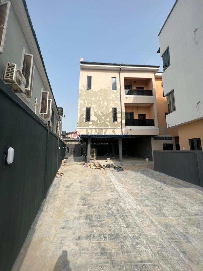 2 bedroom Block Of Flats For Sale Omole Phase 1 Ojodu Lagos - 0